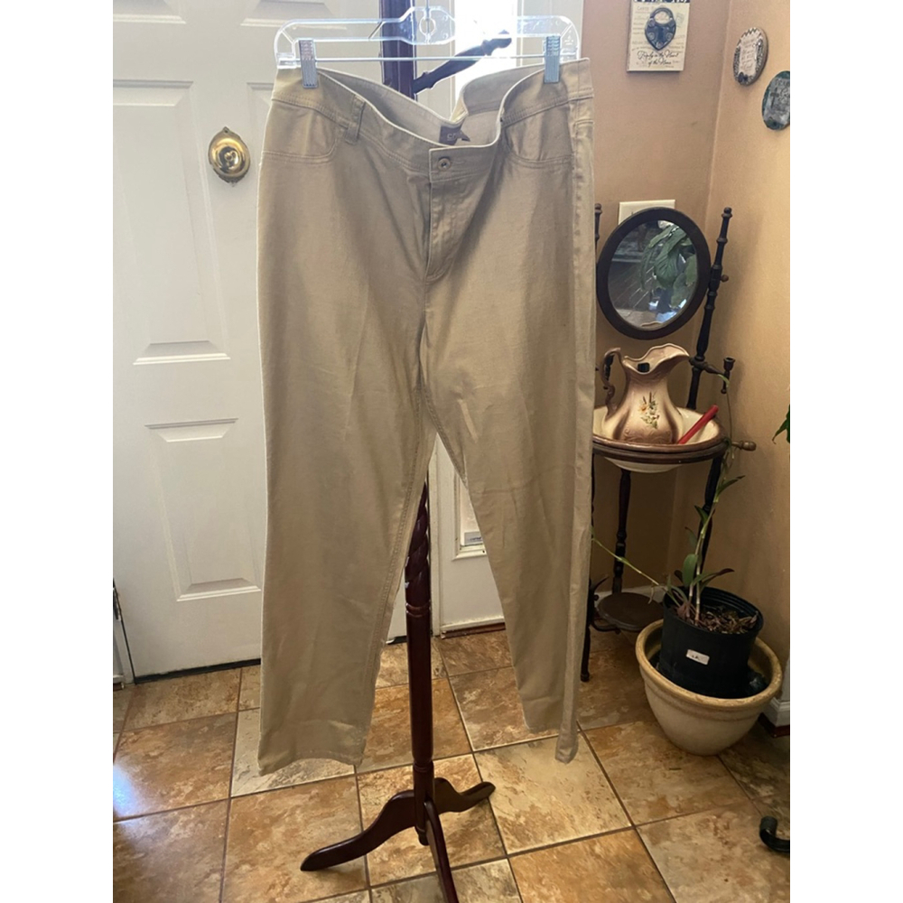 Women's Chico's Beige boot cut Pants Size 14